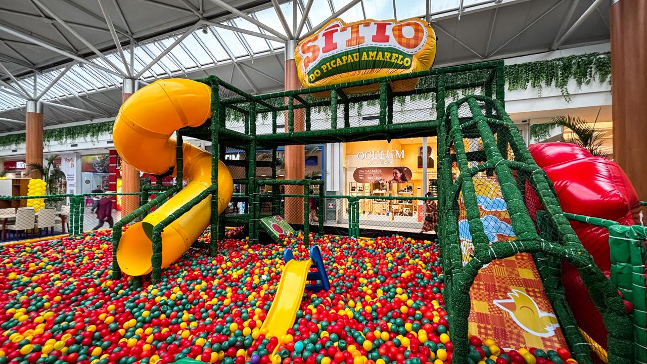 Divirta-se com o pequeno no parque temático do Sítio do Picapau Amarelo